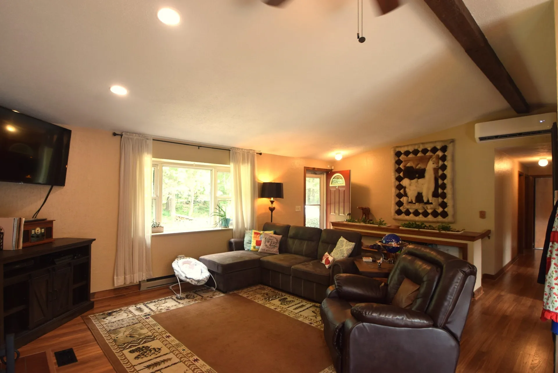 27 Maxwell Drive Derry NH 03038