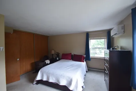 27 Maxwell Drive Derry NH 03038