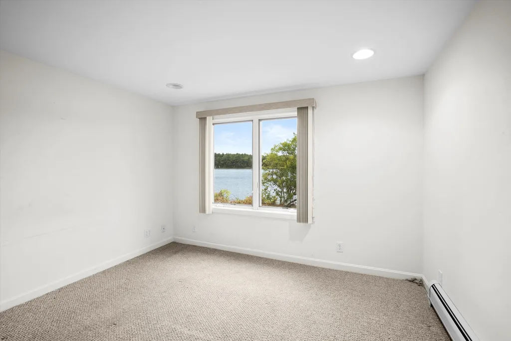 165 Spur Road Dover NH 03820