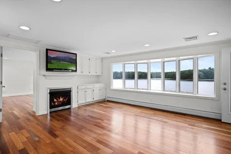 165 Spur Road Dover NH 03820