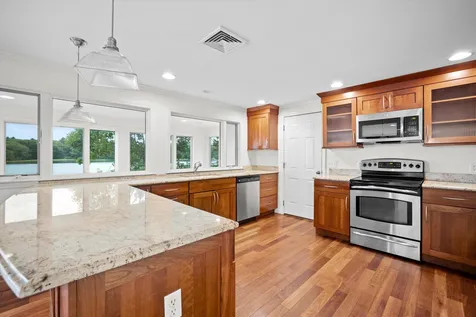 165 Spur Road Dover NH 03820