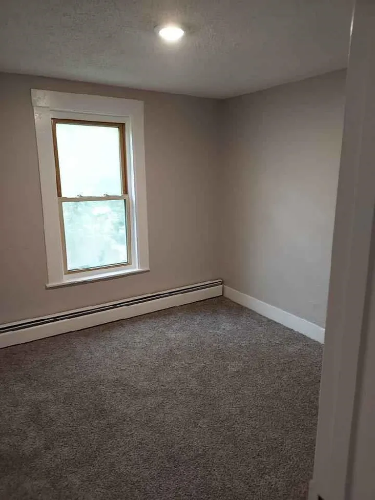 114 Sullivan Street Claremont NH 03743