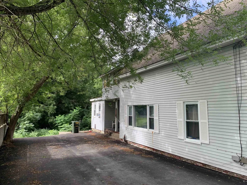 114 Sullivan Street Claremont NH 03743