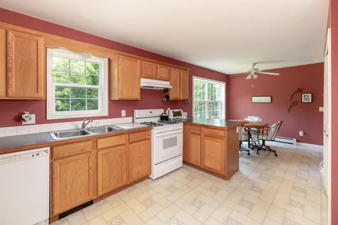 86 Westwood Drive Wolfeboro NH 03894