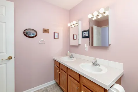 86 Westwood Drive Wolfeboro NH 03894