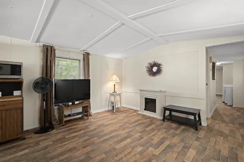 9 Sargents Place Gilford NH 03249
