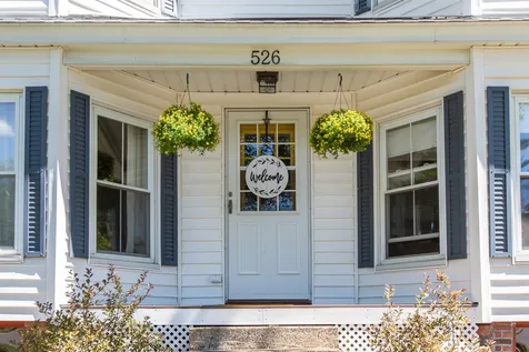 526 Mammoth Road Londonderry NH 03053