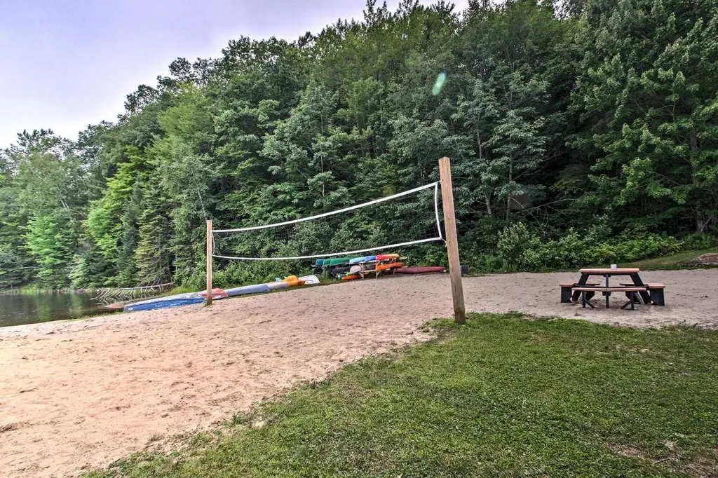 5 Vernon Drive Haverhill NH 03785