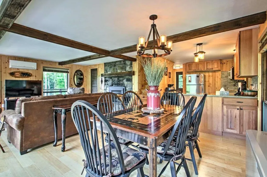 5 Vernon Drive Haverhill NH 03785