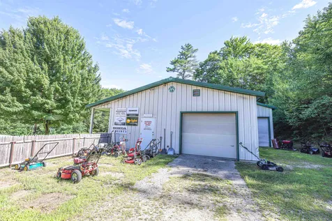 828 Whittier Highway Moultonborough NH 03254