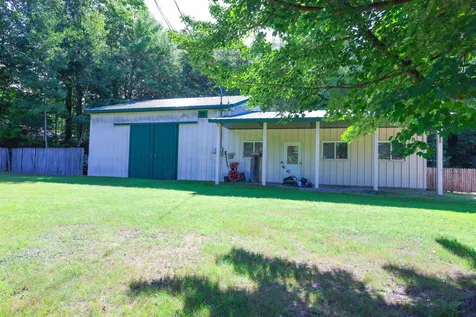828 Whittier Highway Moultonborough NH 03254