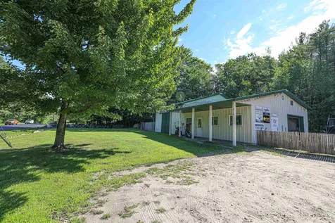 828 Whittier Highway Moultonborough NH 03254