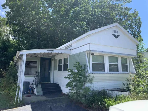 26 Holly Park Lane Rochester NH 03867