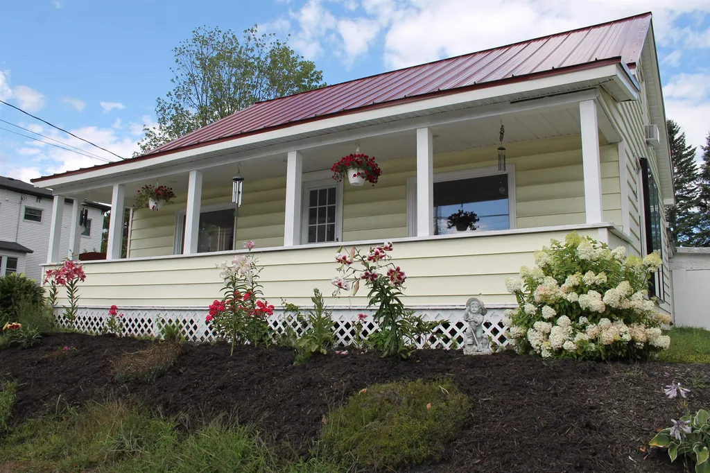 726 Milan Road Milan NH 03588