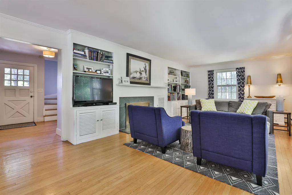 6 Columbus Avenue Concord NH 03301