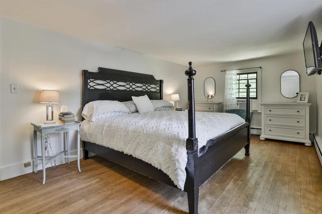 6 Columbus Avenue Concord NH 03301