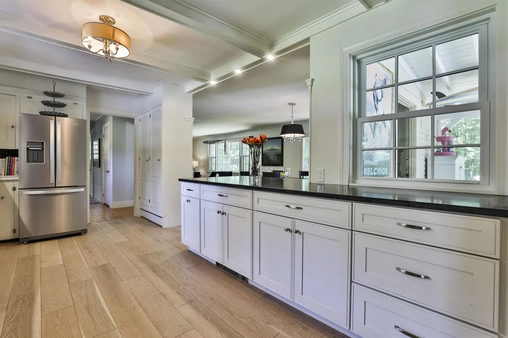 6 Columbus Avenue Concord NH 03301