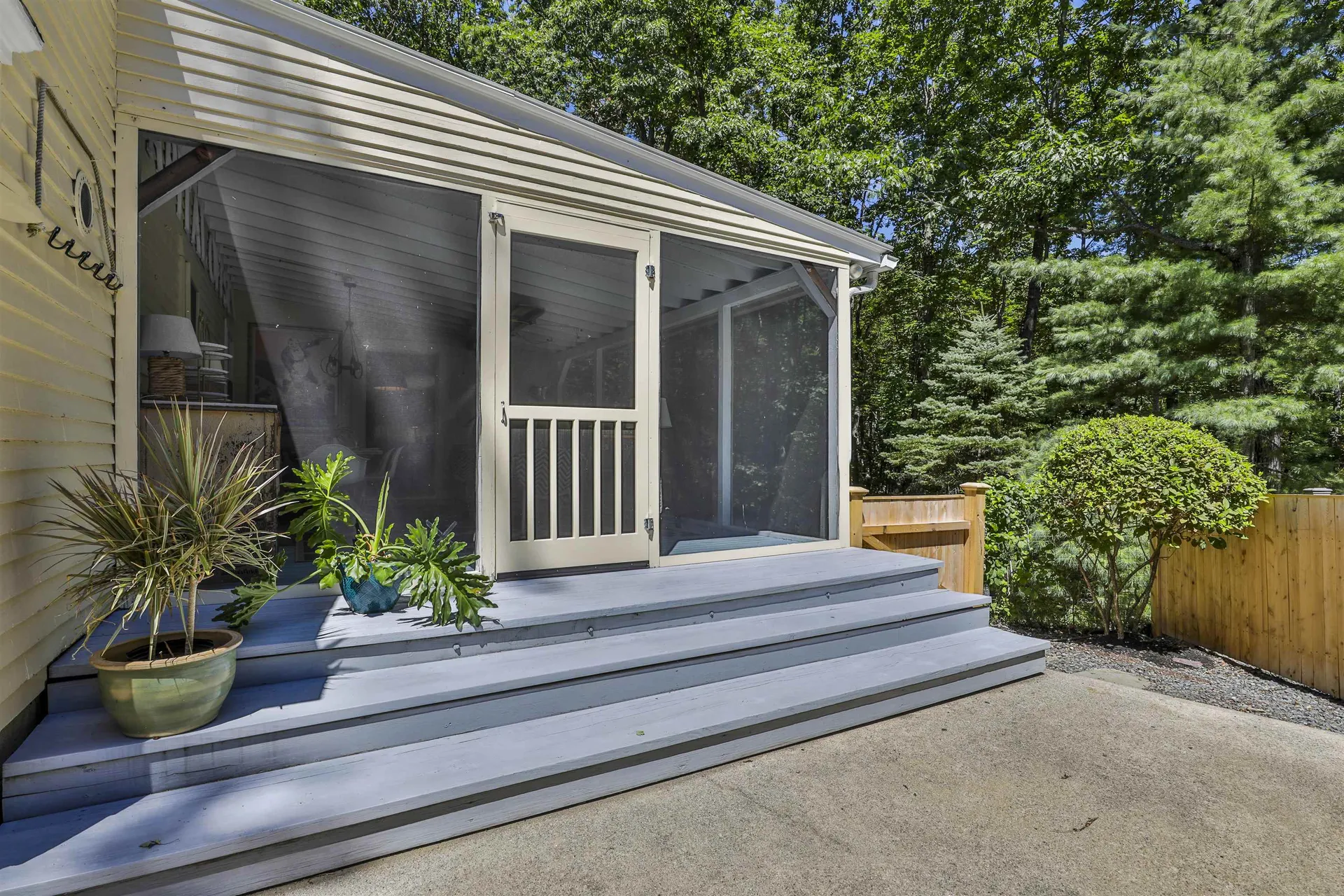 6 Columbus Avenue Concord NH 03301
