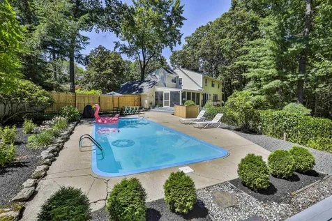 6 Columbus Avenue Concord NH 03301