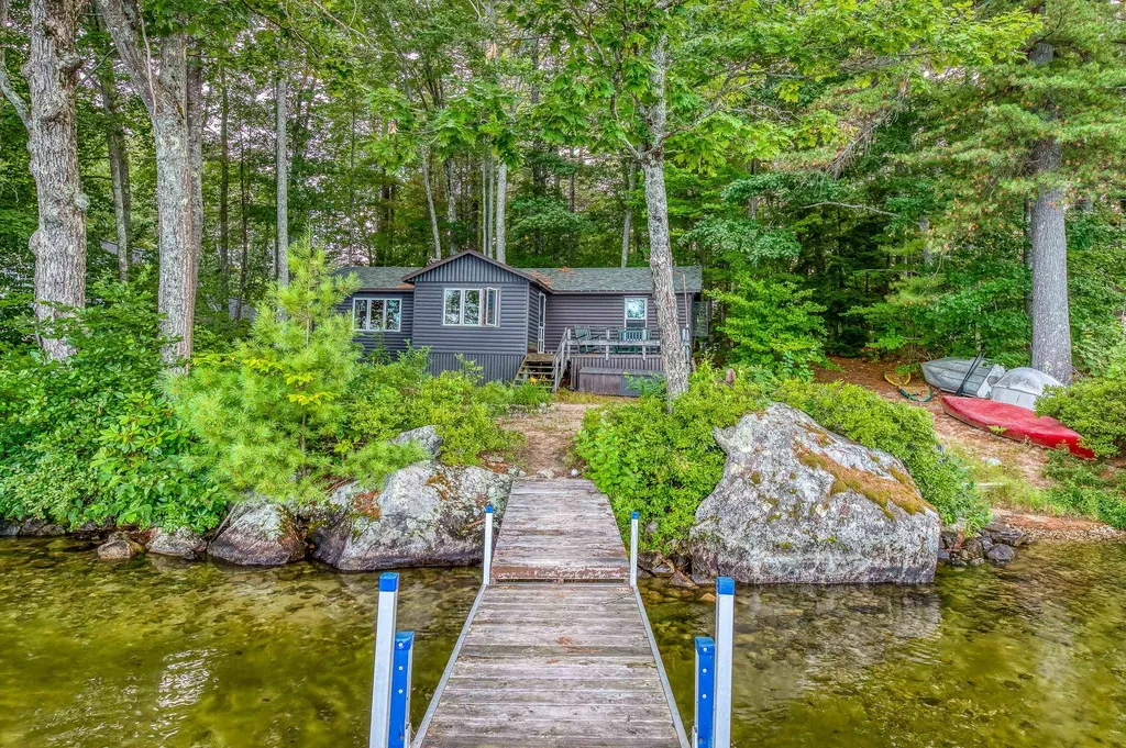116 Holden Shore Road Wolfeboro NH 03894