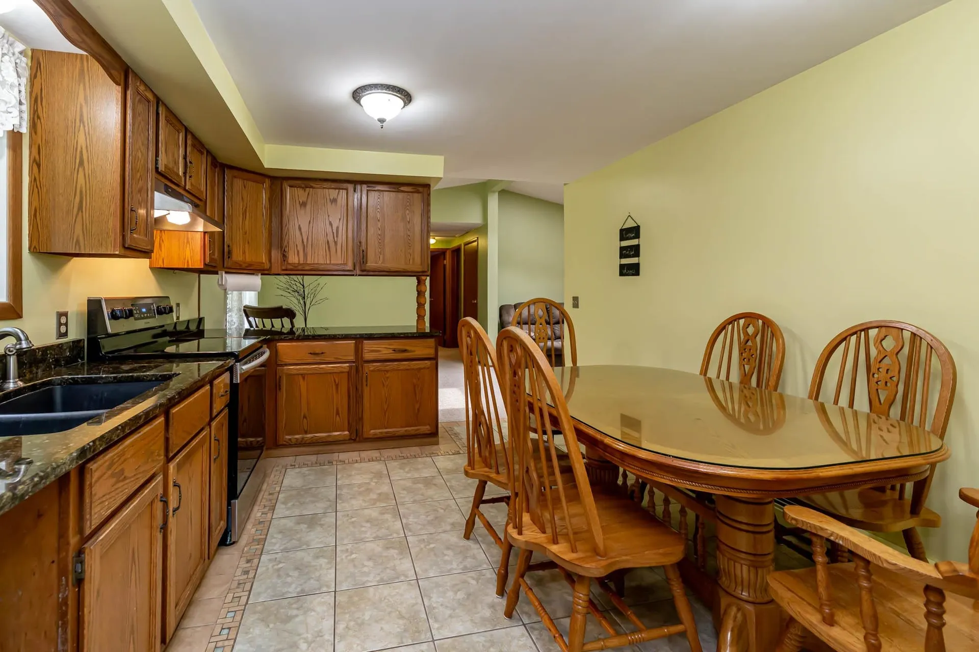 42 Oakwood Road Farmington NH 03835