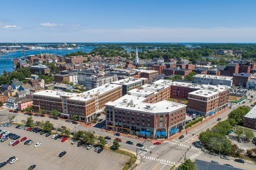 135 Market Street Portsmouth NH 03801