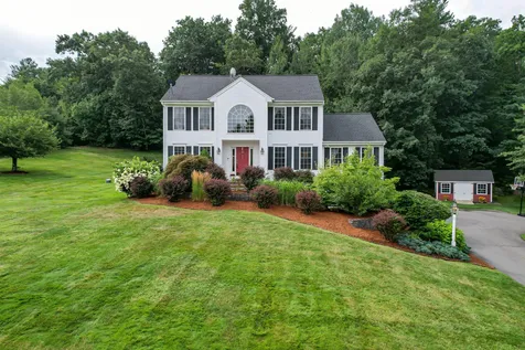 241 Arlene Drive Pelham NH 03076