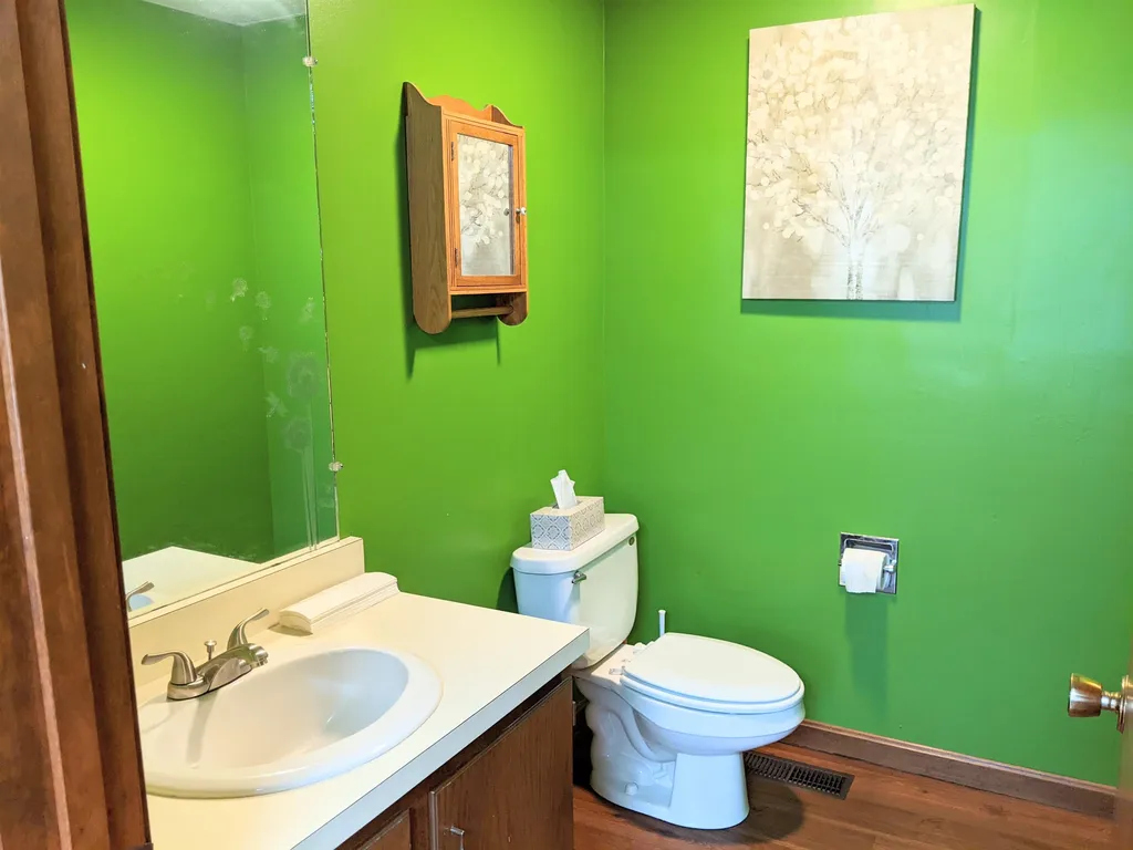 542 Railroad Street St. Johnsbury VT 05819