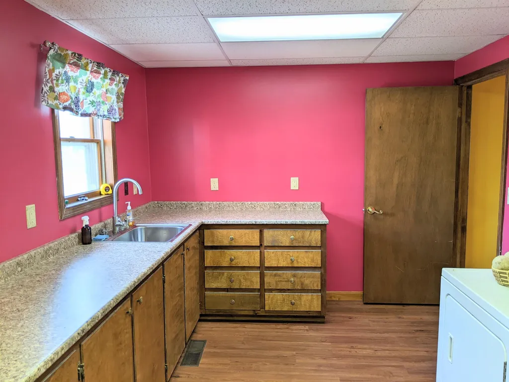 542 Railroad Street St. Johnsbury VT 05819