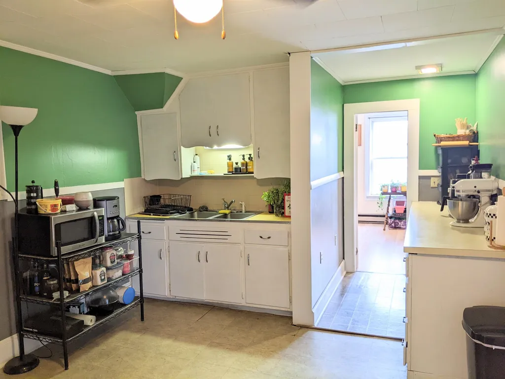 542 Railroad Street St. Johnsbury VT 05819