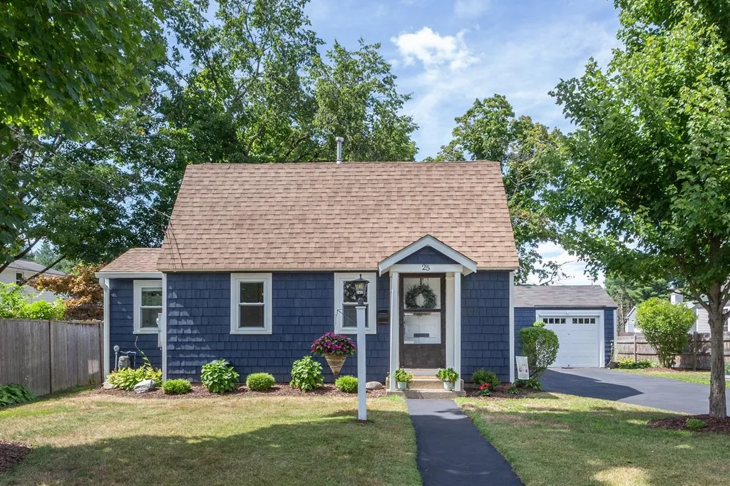 25 Sullivan Street Nashua NH 03064