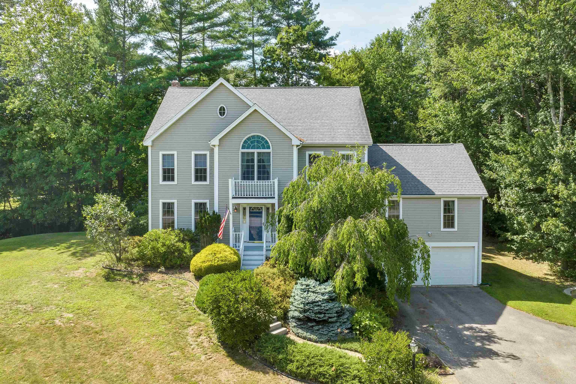 8 Karens Way Dover NH 03820