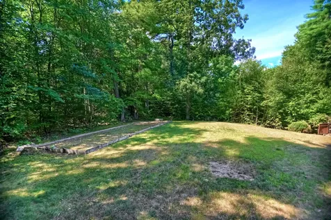 392 Wilsons Crossing Road Auburn NH 03032