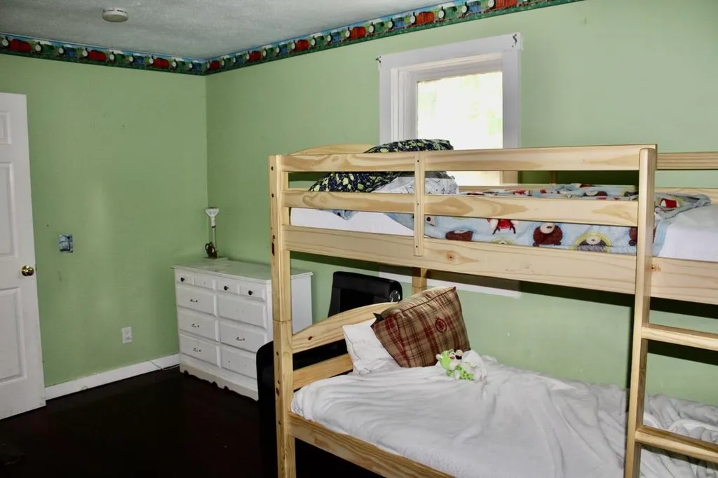 127 Thomas Drive Bristol VT 05443