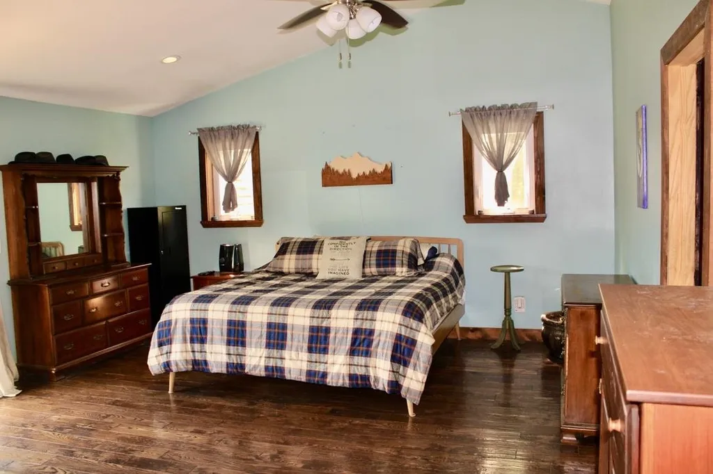 127 Thomas Drive Bristol VT 05443