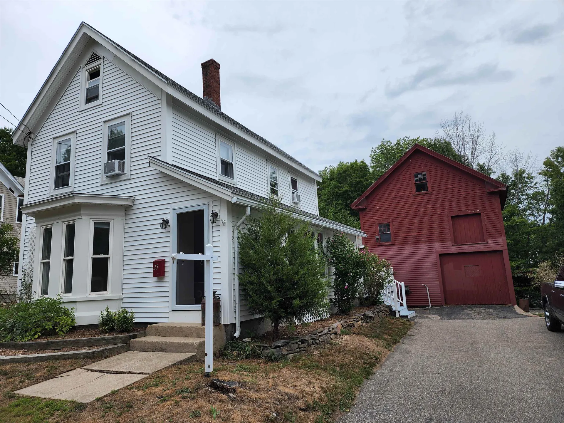25 Glen Street Farmington NH 03835