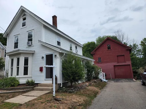 25 Glen Street Farmington NH 03835