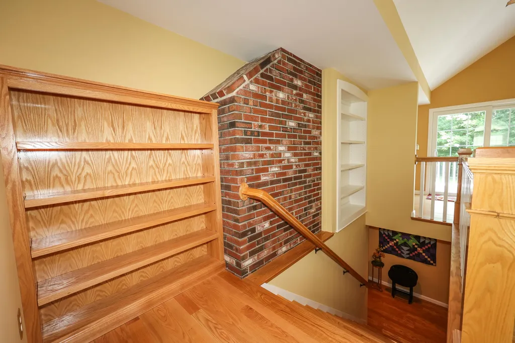 7 Cole Road Derry NH 03038