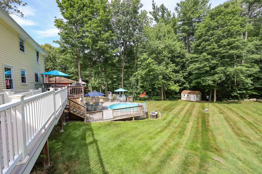 7 Cole Road Derry NH 03038