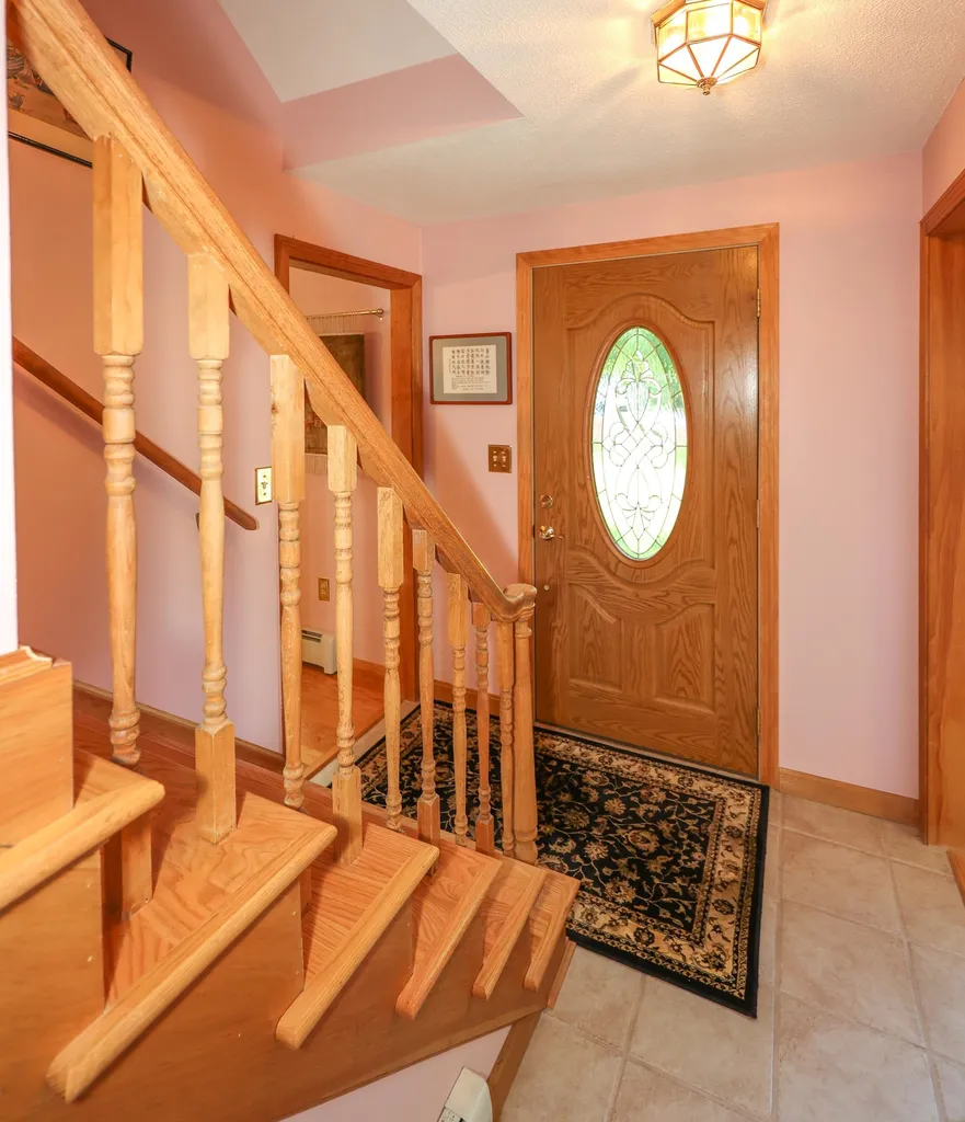 7 Cole Road Derry NH 03038