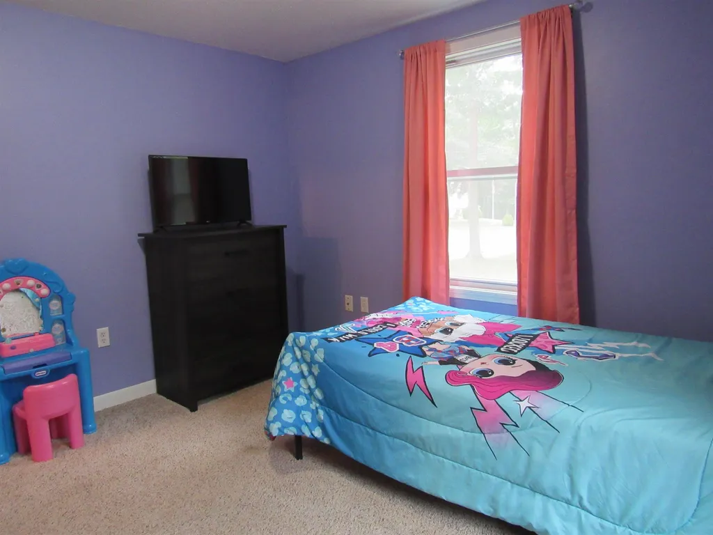 20 Power House Acres Road Shelburne NH 03581