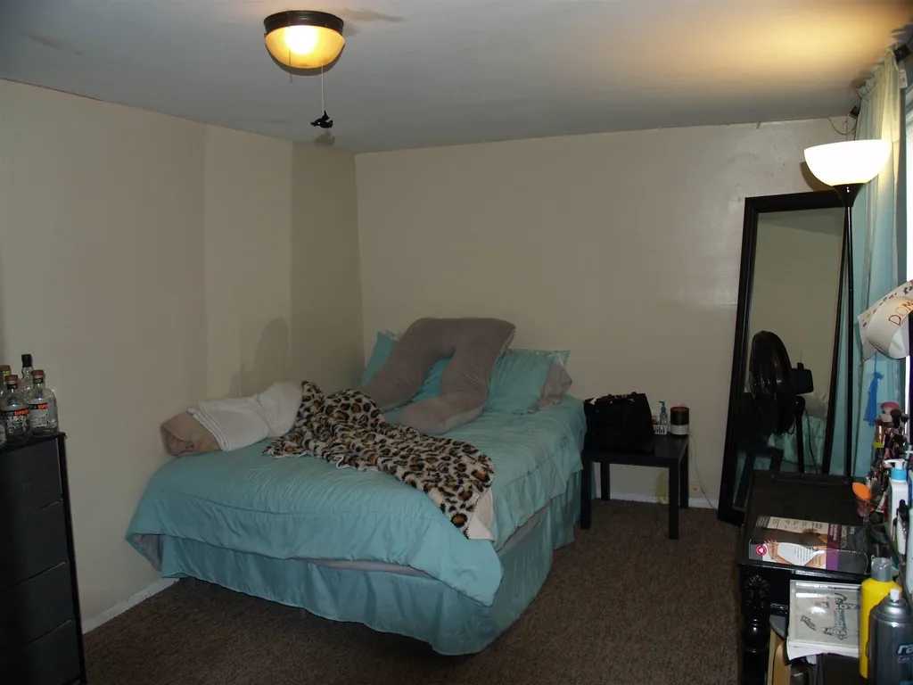 20 Derry Street Manchester NH 03104