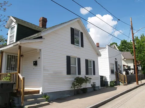 20 Derry Street Manchester NH 03104