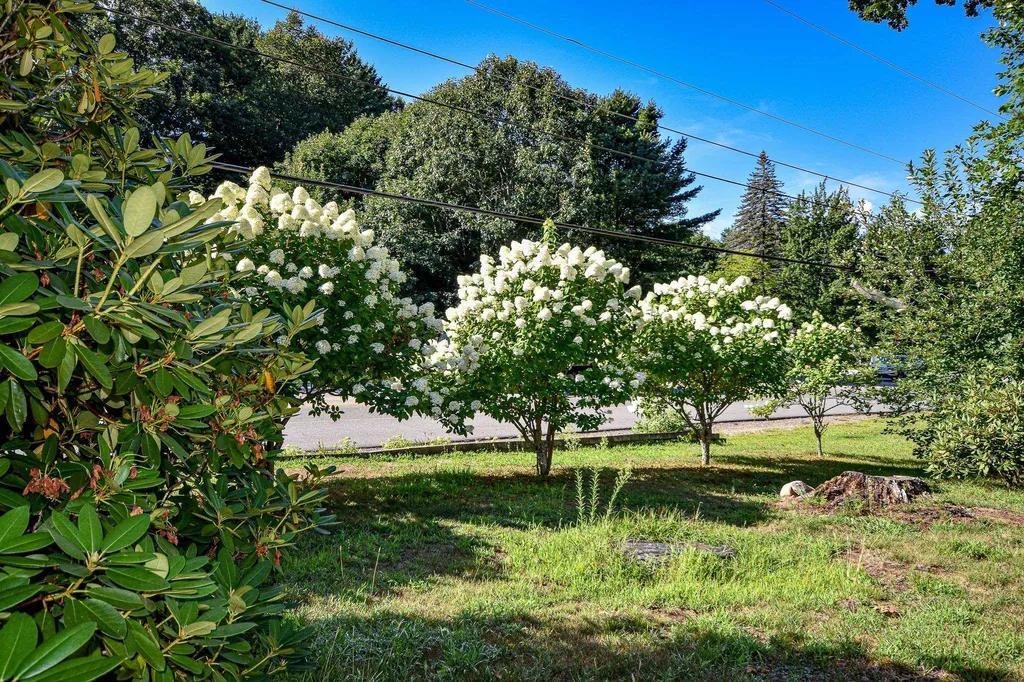 395 Salmon Falls Road Rochester NH 03868