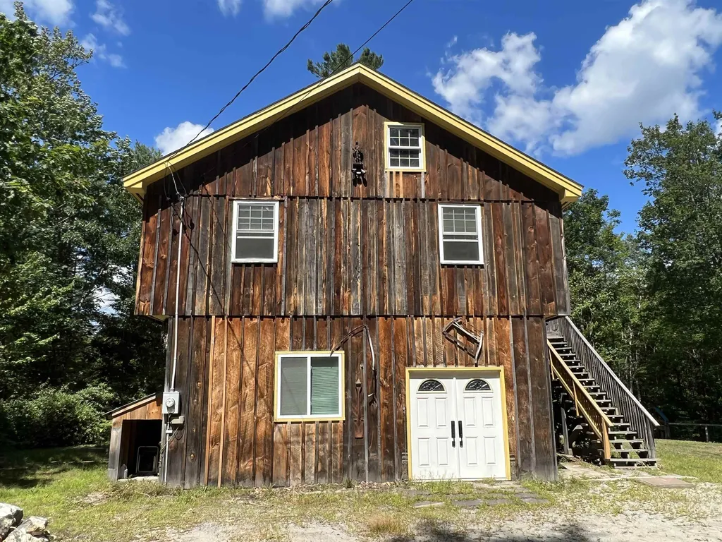 677 Cash Street Croydon NH 03773