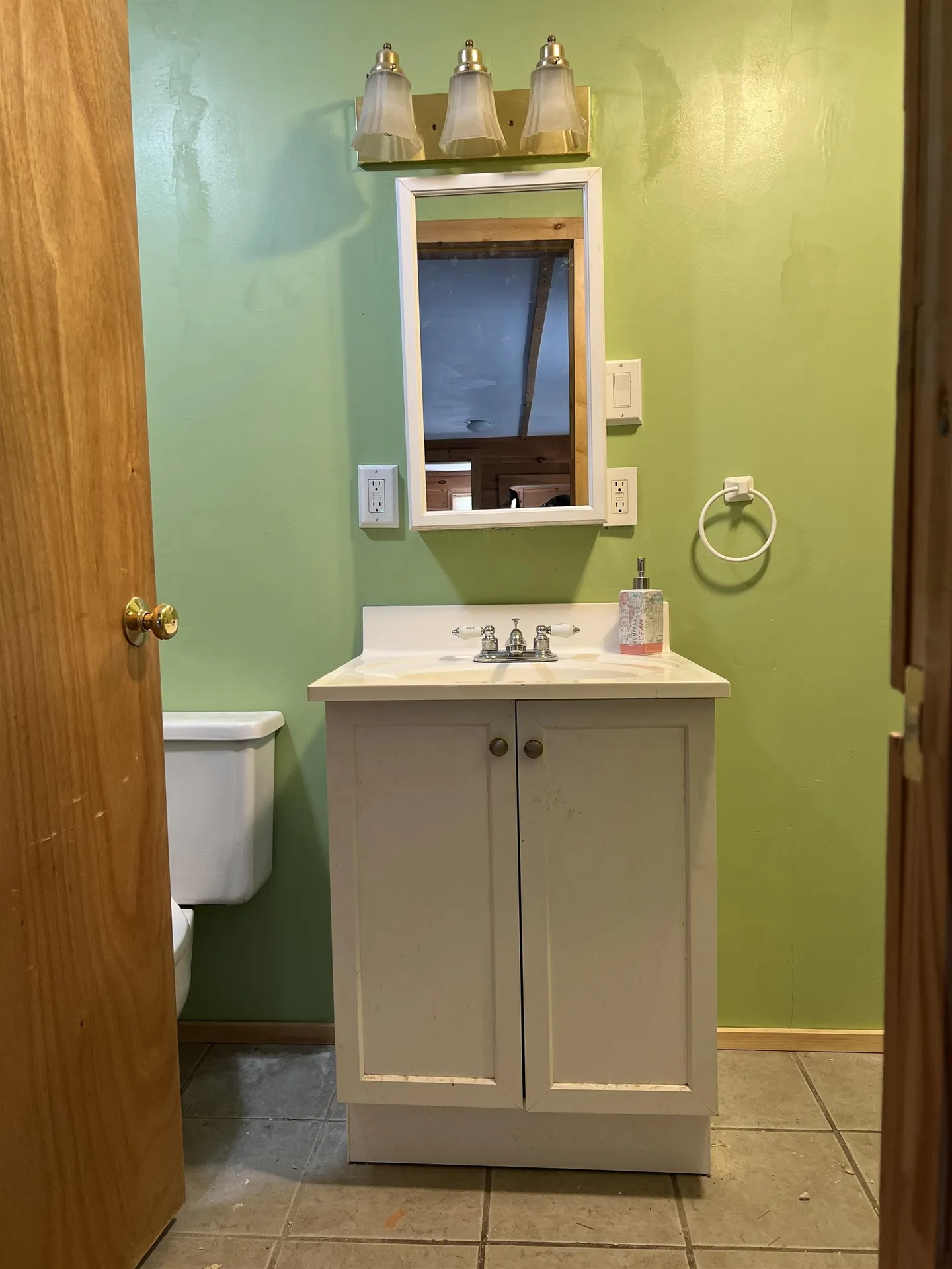 677 Cash Street Croydon NH 03773