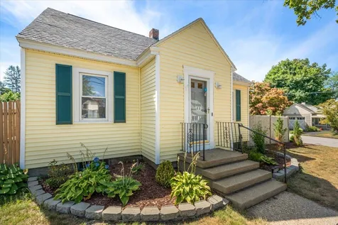 1213 Somerville Street Manchester NH 03103