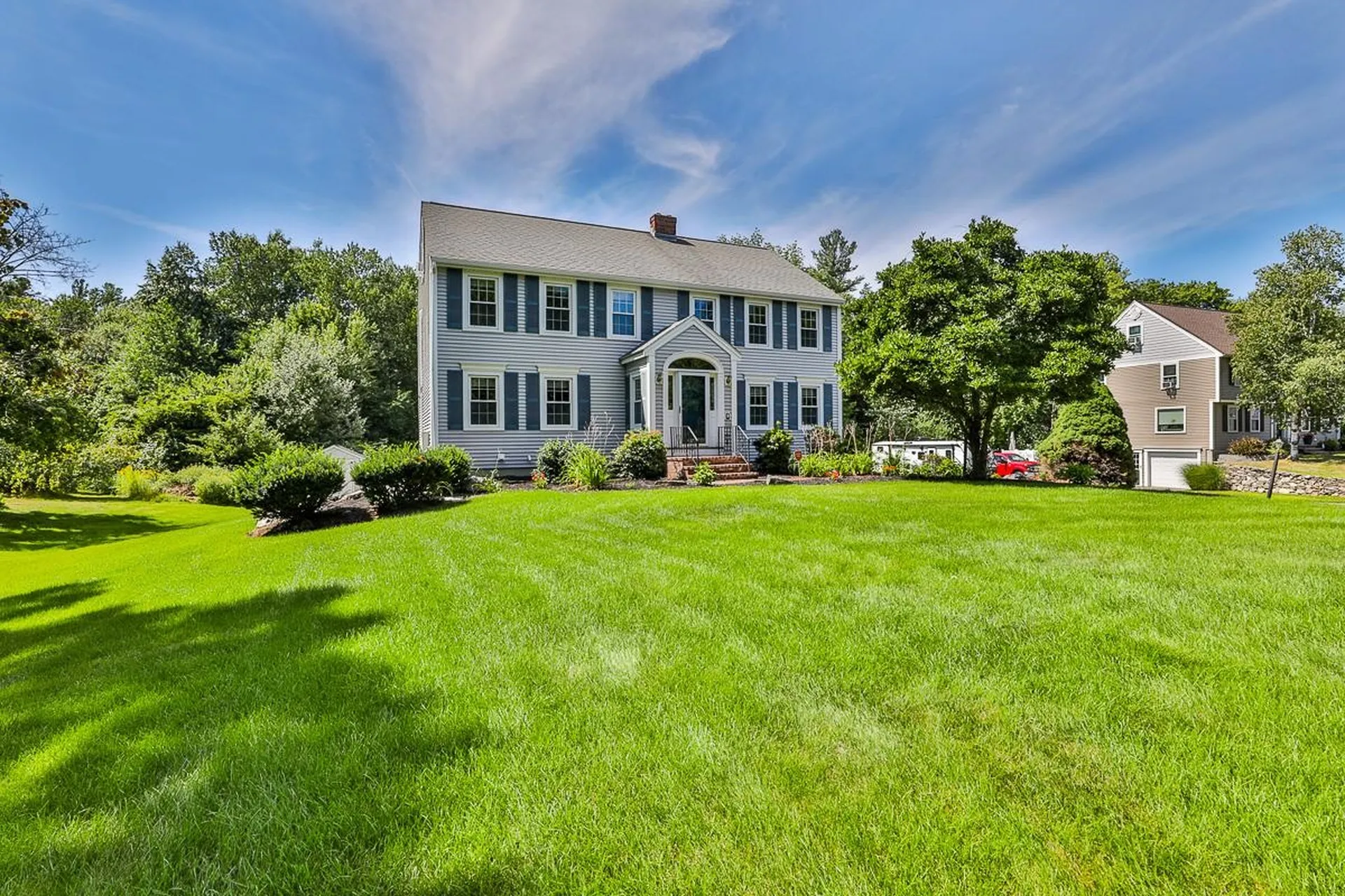 10 Donmac Drive Derry NH 03038