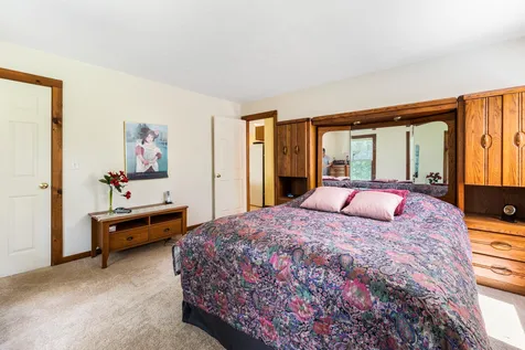 55 Penacook Path Sunapee NH 03782