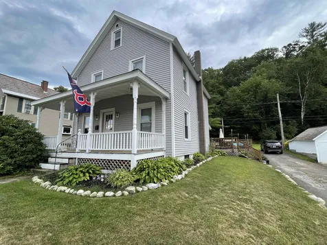 31 Williams Street Proctor VT 05765